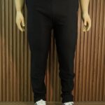 Pantalon negro